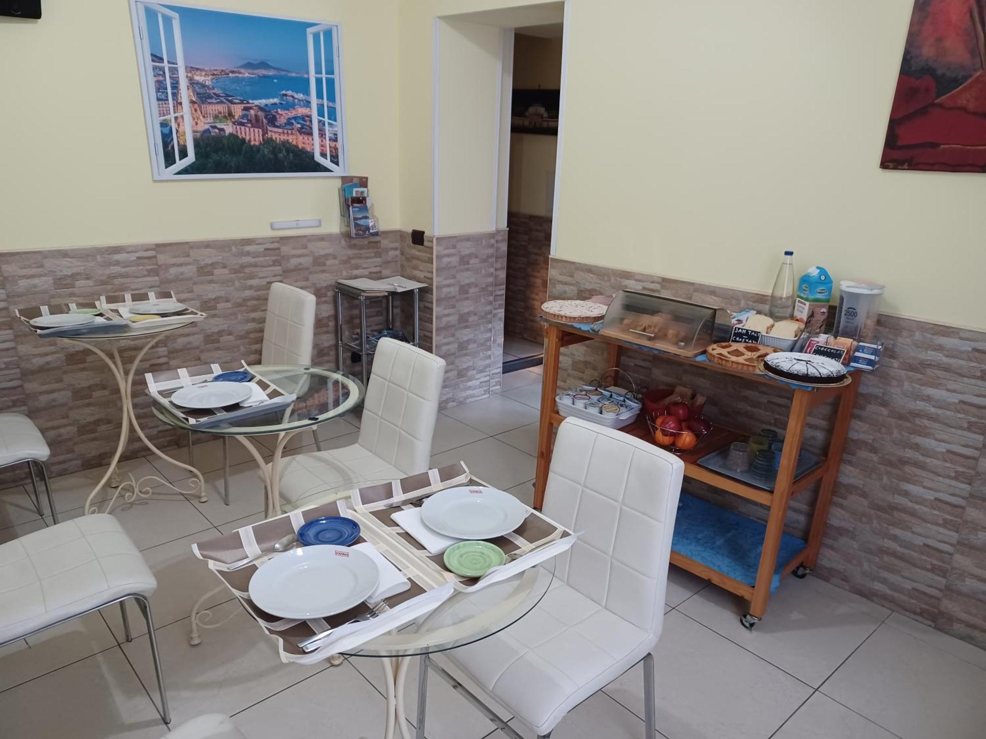 B&B Quattro Palazzi Napoli Centro Экстерьер фото