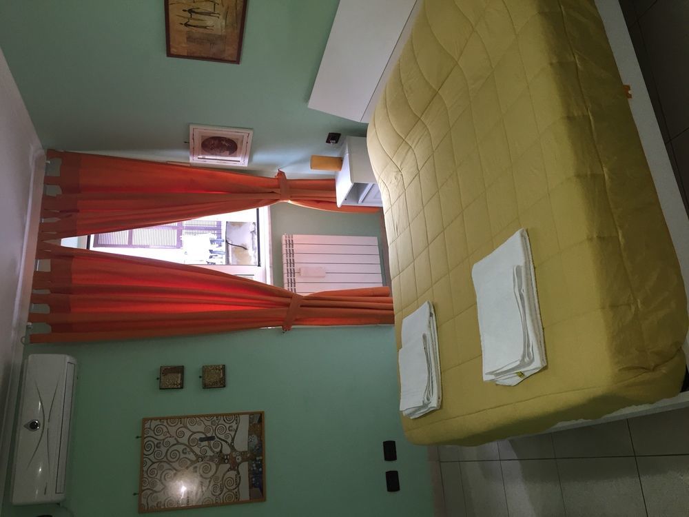 B&B Quattro Palazzi Napoli Centro Экстерьер фото