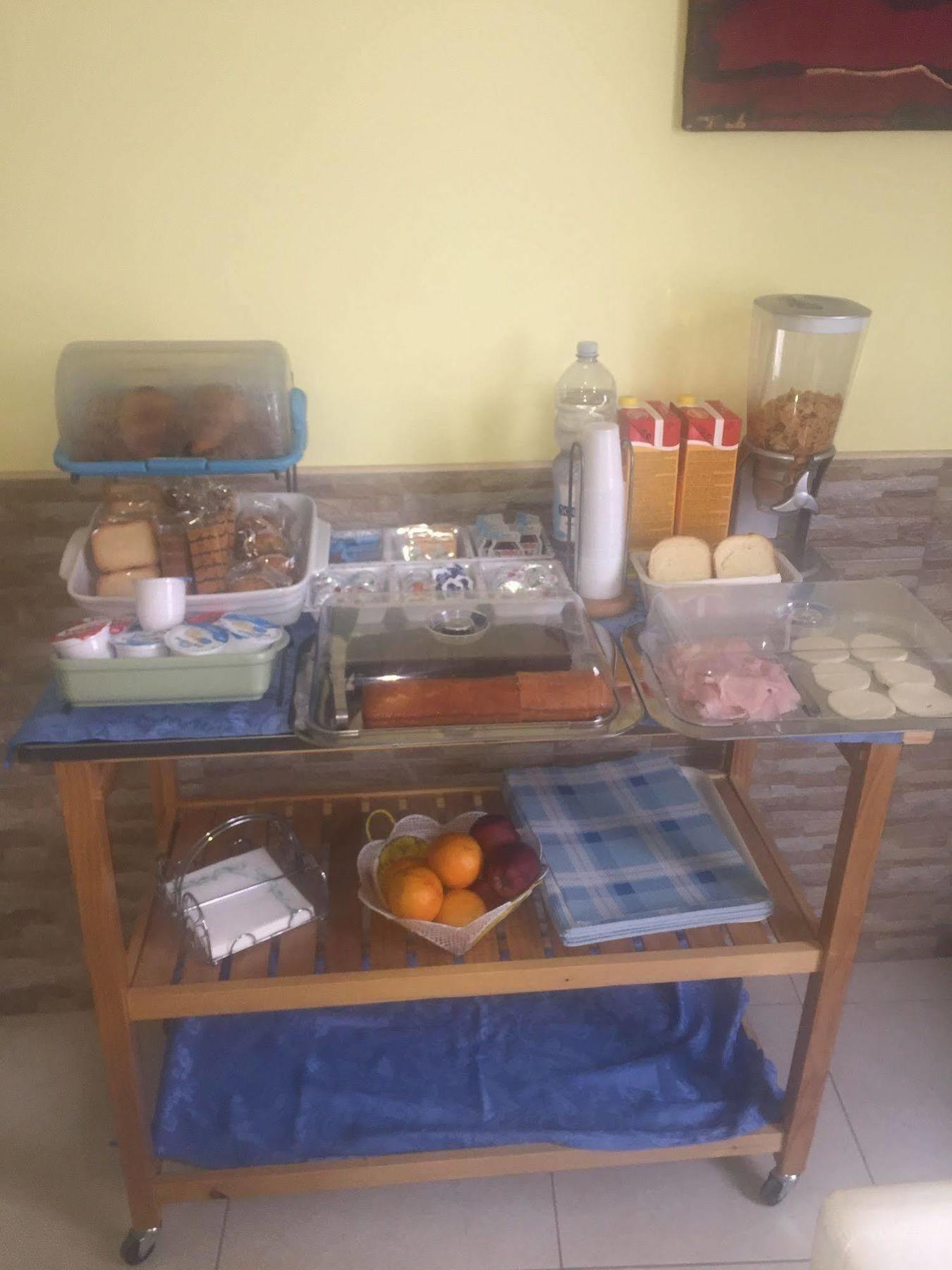 B&B Quattro Palazzi Napoli Centro Экстерьер фото